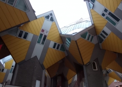 Fascinující rotterdamská moderní architektura, zde Kijk-Kubus