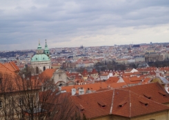 Pohled na Malou Stranu z Hradčanského náměstí