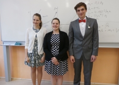 Vynikající výsledky v podání poslední maturitní skupiny