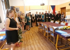 Bývalá oktáva, loučení s maturitní komisí