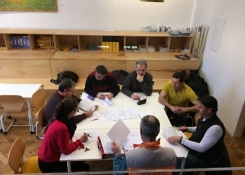 Hlavní koordinační tým: zleva ako, Jan Kroutil (technický dozor), Pavel Houška (BOZP), Michal Skalík (architekt), Milan Liška (záruka, že se nic nestane), Ladislav Kopačka (hlavní stavbyvedoucí), zády Karel Kalát (stavbyvedoucí)