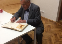 Oficiální část oslav zahájil kníže Karel Schwarzenberg