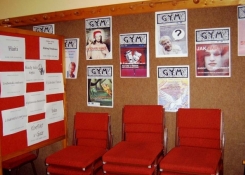 Titulní stránky školního časopisu GYM