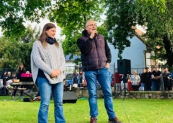 Jana a Vojtěch Ouškovi byli překvapením slavnostního zahájení