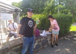 člen vítězné skupinky s výhrou