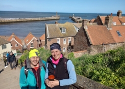 Whitby - cestou hraběte Drákuly po schodech pěkně nahoru