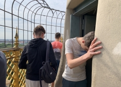 Někdo nemá rád výšky...