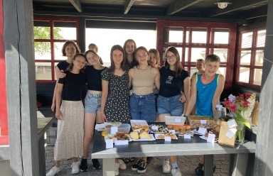 CHARITATIVNÍ STUDENTSKÁ KAVÁRNIČKA
