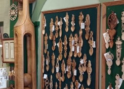 Největší dřevěná lžíce - jeden z velšských národních symbolů.