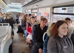 Zážitkem byla také jízda typickým dvoupatrovým autobusem.
