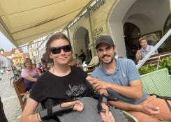Dobročinná sbírka byla směrovaná k Veronice Černohorské, která se díky příteli Nikovi koncertu sama s velkým vděkem zúčastnila.