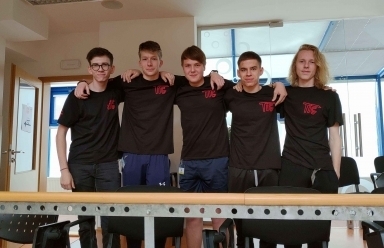 ŽÁCI KVINTY OBSADILI 2. MÍSTO V CELOREPUBLIKOVÉM TURNAJI  COUNTER STRIKE 2