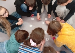 9. 2. kooperativní čtverce