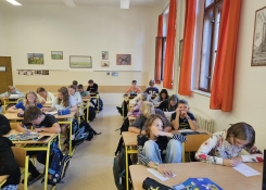 2. září po prázdninách do lavic