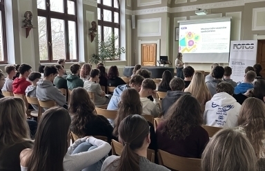 Beseda „Neviditelné děti“ - příběhy, které se na Instagram nedostanou