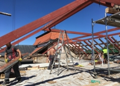 Ocelová konstrukce nového krovu